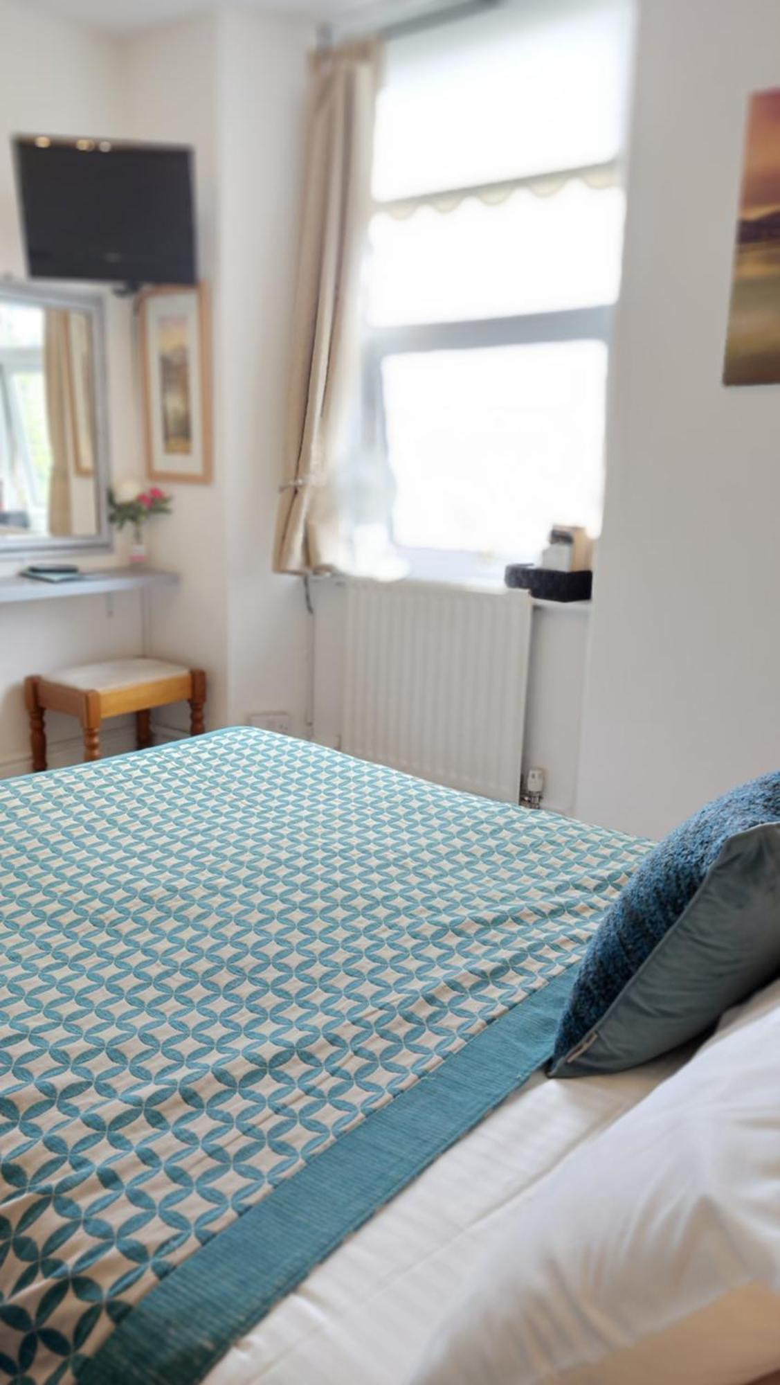 Invergarry Room Only Guest House For Adults Windermere Eksteriør bilde