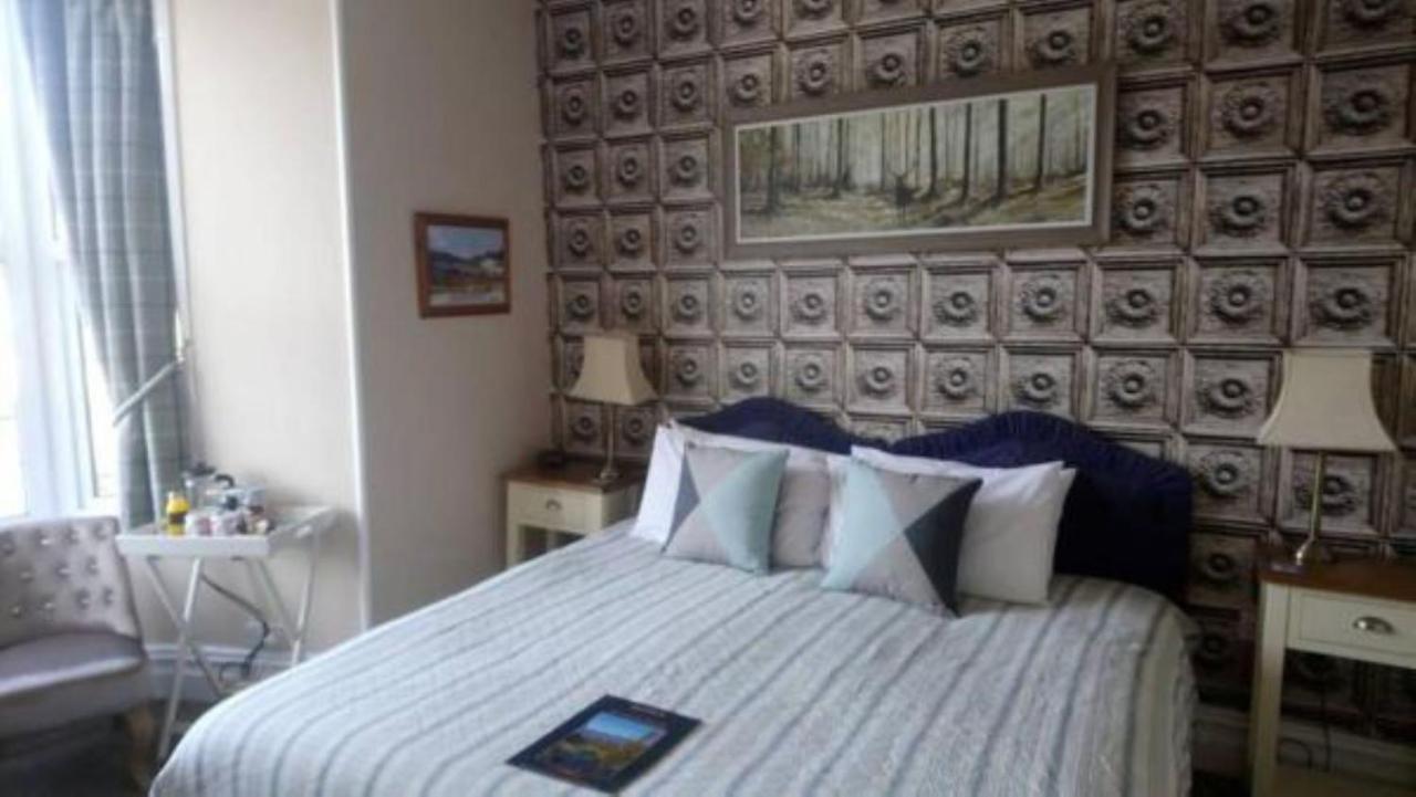 Invergarry Room Only Guest House For Adults Windermere Eksteriør bilde