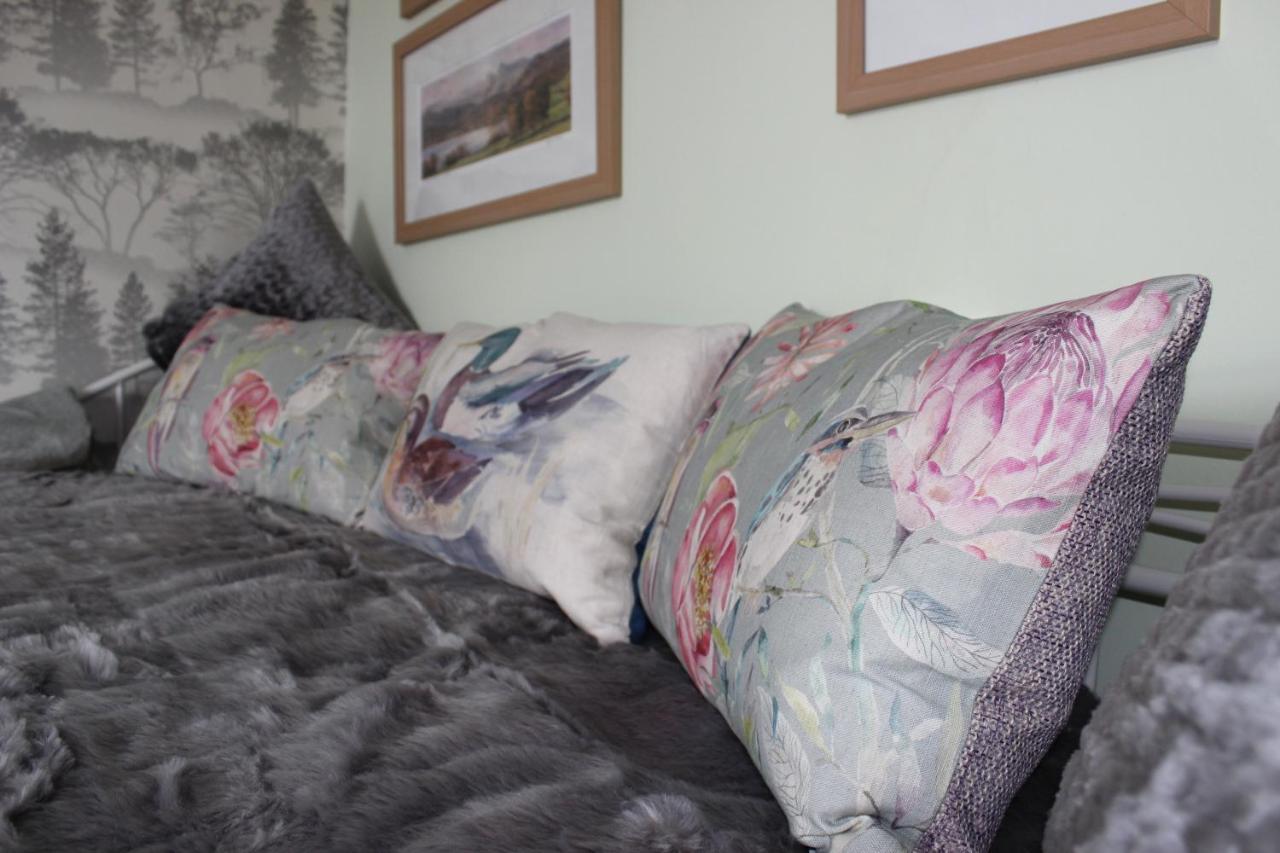 Invergarry Room Only Guest House For Adults Windermere Eksteriør bilde